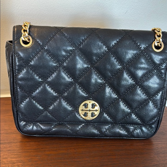 Tory Burch Black Quilted Leather Shoulder Bag - Picture 3 of 11